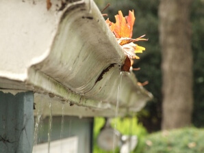 Massachusetts clogged gutters